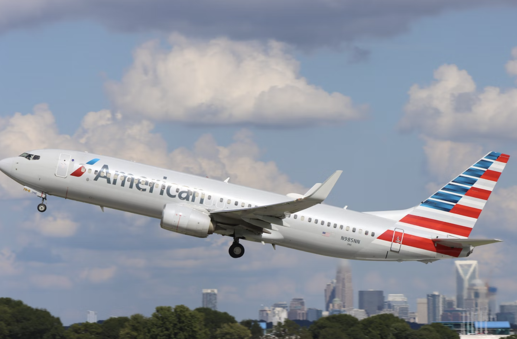 アメリカン航空、チケットの24時間ホールド機能を廃止？！ — Gephyro